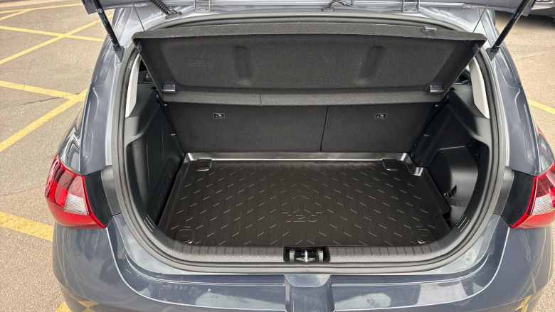Hyundai i20 1.0T GDi 48V MHD SE Connect 5dr Petrol Hatchback
